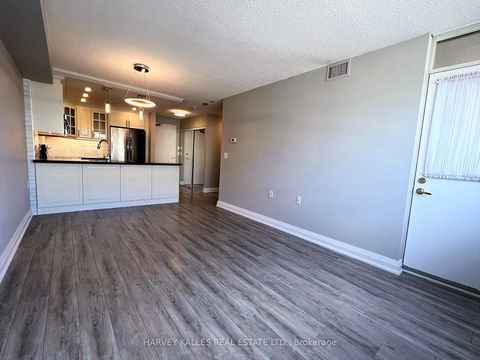 Photo 15 at 410 - 555 Wilson Heights Boulevard, Clanton Park, Toronto