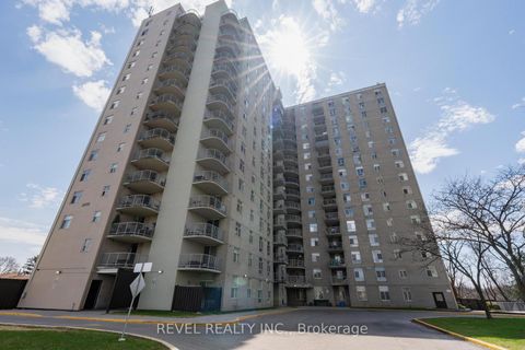 Photo 33 at 306 - 3559 Eglinton Avenue W, Mount Dennis, Toronto