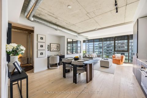 Photo 15 at 603 - 170 Bayview Avenue, Waterfront Communities C8, Toronto