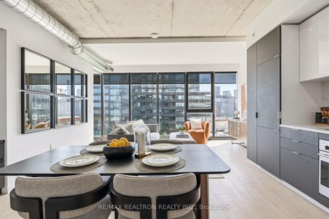 Photo 18 at 603 - 170 Bayview Avenue, Waterfront Communities C8, Toronto