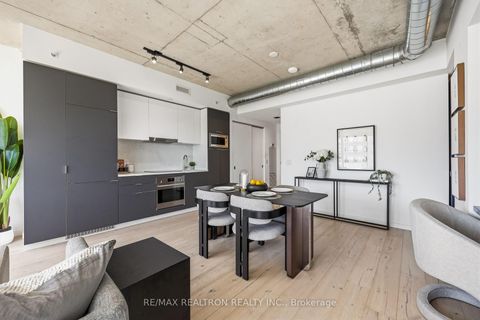 Photo 21 at 603 - 170 Bayview Avenue, Waterfront Communities C8, Toronto