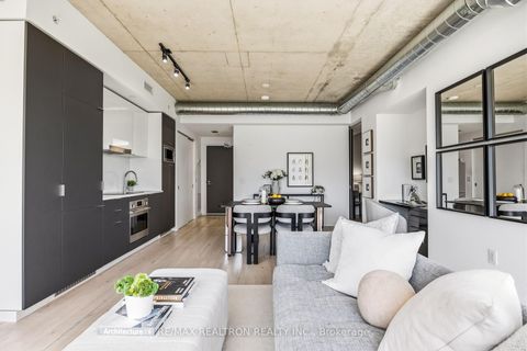 Photo 31 at 603 - 170 Bayview Avenue, Waterfront Communities C8, Toronto