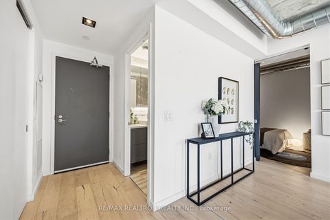 Photo 32 at 603 - 170 Bayview Avenue, Waterfront Communities C8, Toronto