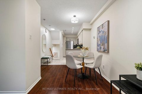 Photo 11 at 25 - 217 St. George Street, Annex, Toronto