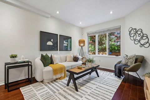 Photo 12 at 25 - 217 St. George Street, Annex, Toronto