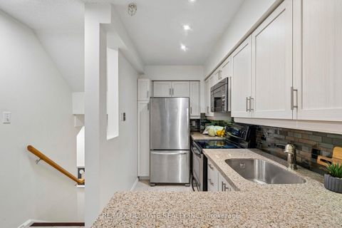 Photo 20 at 25 - 217 St. George Street, Annex, Toronto
