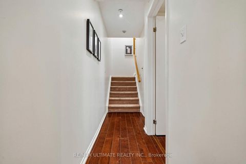 Photo 23 at 25 - 217 St. George Street, Annex, Toronto