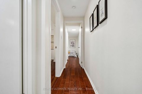 Photo 24 at 25 - 217 St. George Street, Annex, Toronto
