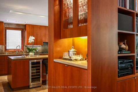 Photo 17 at 36 Millbank Avenue, Forest Hill South, Toronto