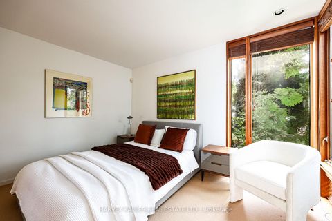 Photo 32 at 36 Millbank Avenue, Forest Hill South, Toronto