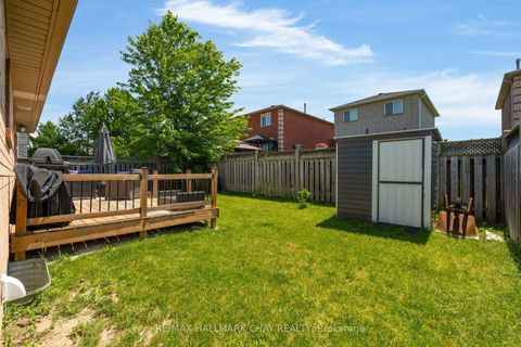 Photo 29 at 17 Benjamin Lane, Painswick South, Barrie