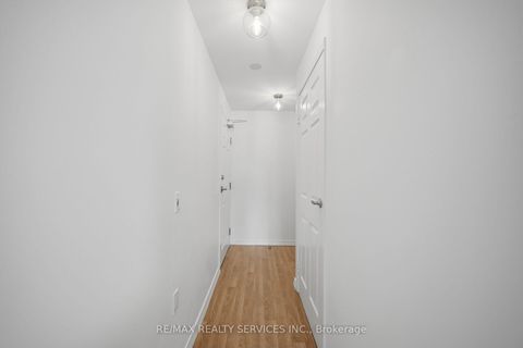 Photo 15 at 310 - 15 Maplewood Avenue, Cedarvale, Toronto
