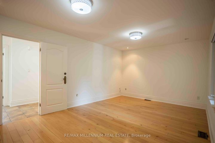 Photo 34 at 678 Nashville Road, Kleinburg, Vaughan