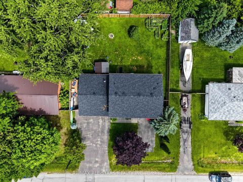 Photo 32 at 374 Adeline Drive, Keswick South, Georgina