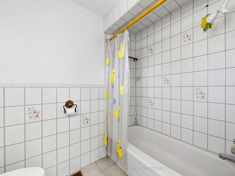 Photo 31 at 36 Lyon Heights Road, Bendale, Toronto