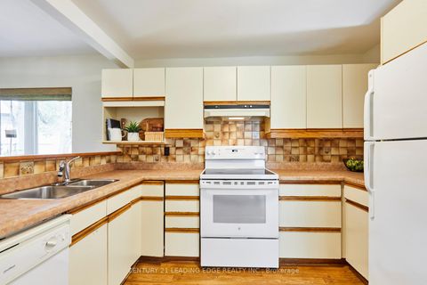 Photo 7 at 19 Scarboro Crescent, Cliffcrest, Toronto