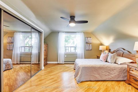 Photo 20 at 19 Scarboro Crescent, Cliffcrest, Toronto