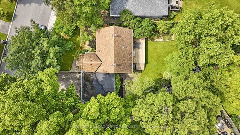 Photo 48 at 19 Scarboro Crescent, Cliffcrest, Toronto