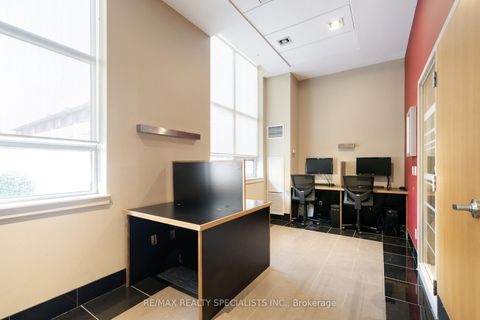 Photo 18 at 514 - 4 Elsinore Path, New Toronto, Toronto