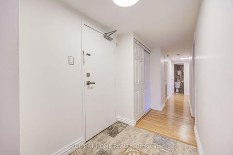 Photo 15 at 426 - 2645 Jane Street, Jane Heights, Toronto