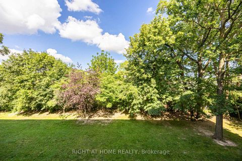Photo 34 at 426 - 2645 Jane Street, Jane Heights, Toronto