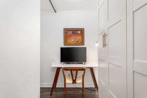 Photo 13 at 414 - 8 Fieldway Road, City Centre West, Toronto