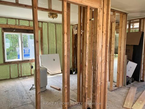 Photo 5 at 412 Limerick Crescent, Churchill, Innisfil