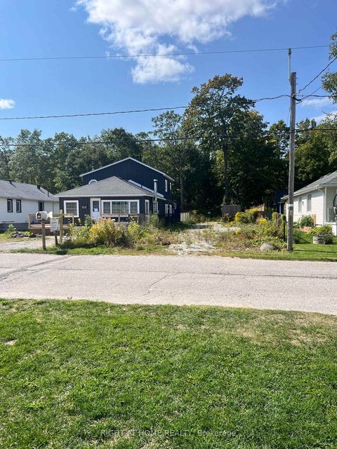 Photo 13 at 412 Limerick Crescent, Churchill, Innisfil