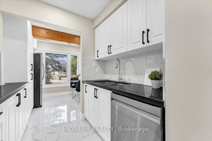 Photo 12 at 22 Wolverton Crescent, Central Park, Brampton
