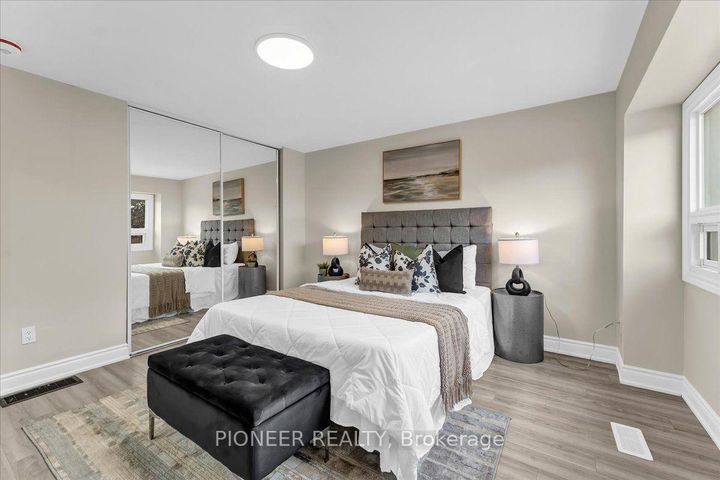 Photo 19 at 22 Wolverton Crescent, Central Park, Brampton