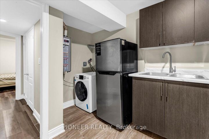 Photo 29 at 22 Wolverton Crescent, Central Park, Brampton