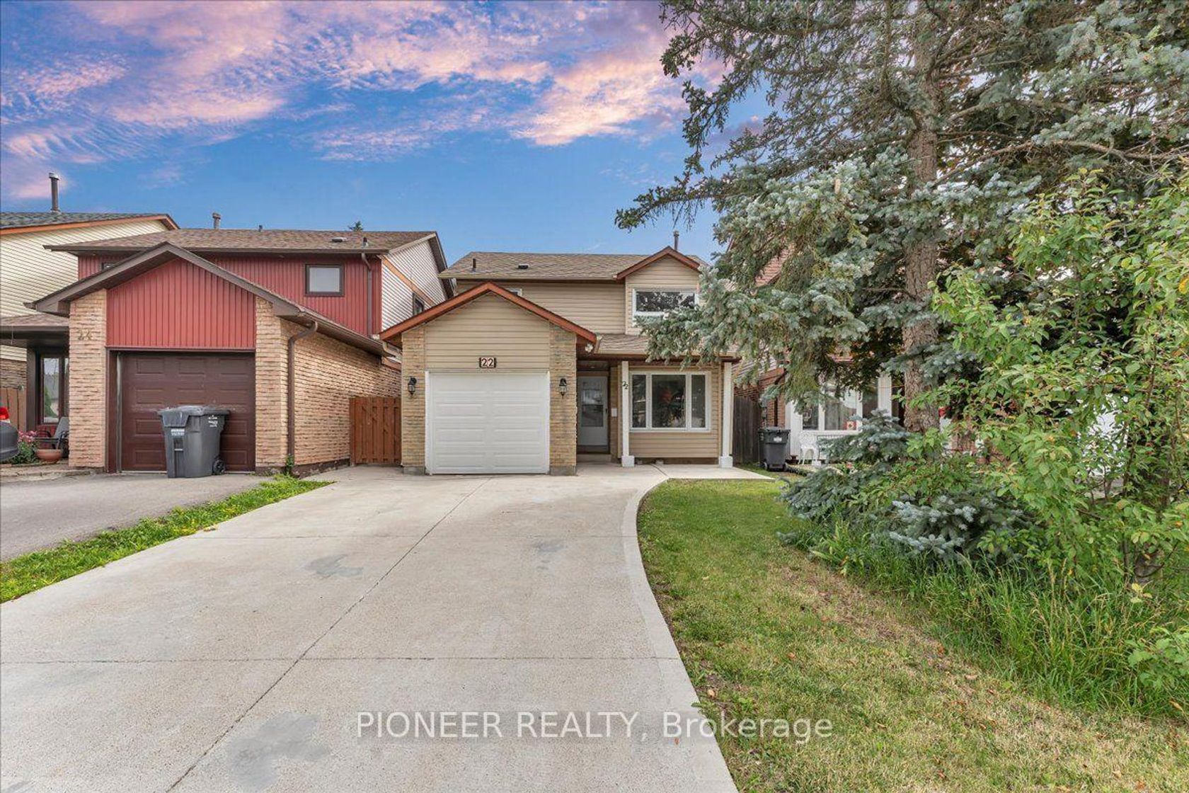 22 Wolverton Crescent, Central Park, Brampton 2