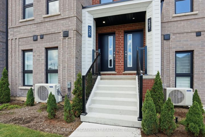 Photo 1 at 245 Burke Street, Waterdown, Hamilton