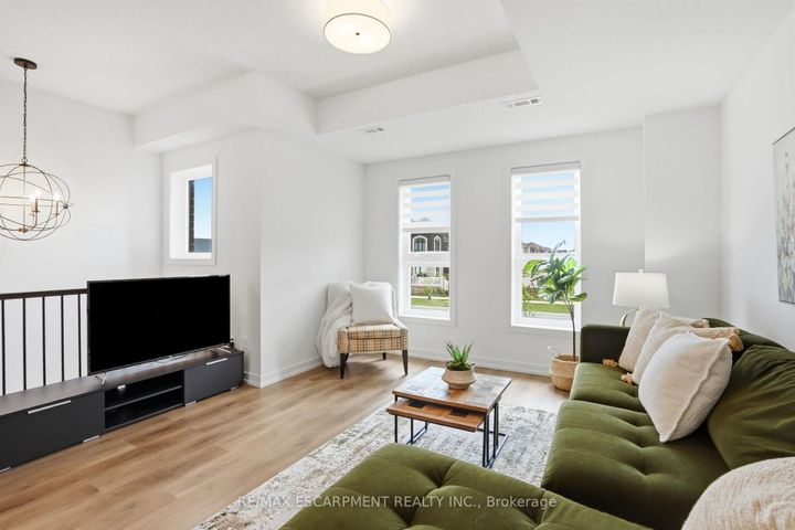 Photo 4 at 245 Burke Street, Waterdown, Hamilton