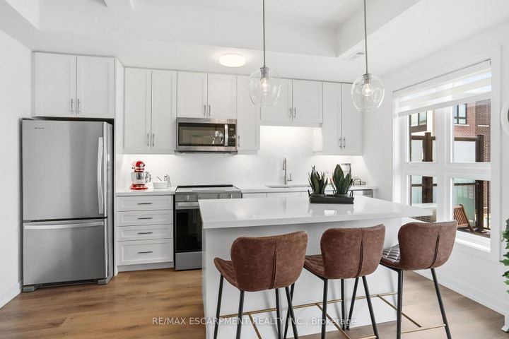 Photo 7 at 245 Burke Street, Waterdown, Hamilton