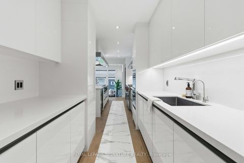 Photo 7 at 204 Richview Avenue, Forest Hill South, Toronto