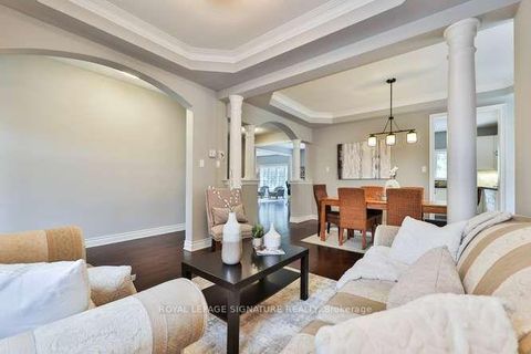Photo 6 at 488 Foxcroft Boulevard, Wyndham, Newmarket