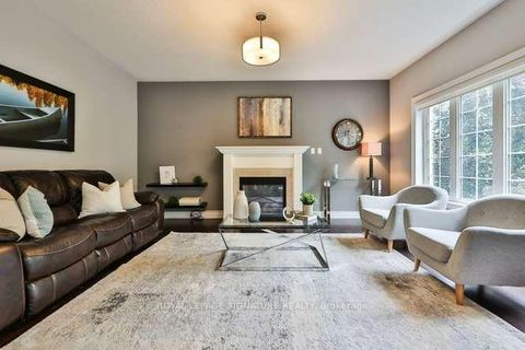 Photo 15 at 488 Foxcroft Boulevard, Wyndham, Newmarket