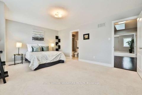 Photo 28 at 488 Foxcroft Boulevard, Wyndham, Newmarket