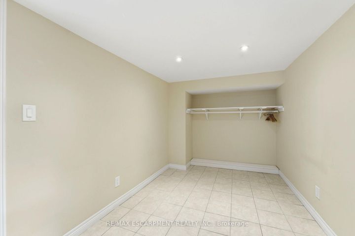 Photo 25 at 61 GLENMOUNT Avenue, Ainslie Wood, Hamilton