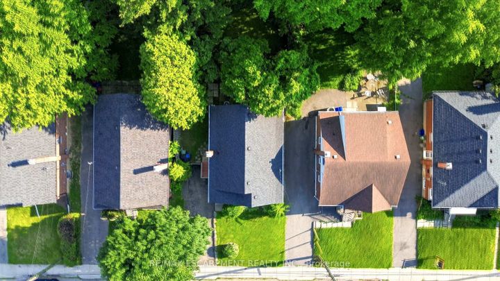 Photo 42 at 61 GLENMOUNT Avenue, Ainslie Wood, Hamilton