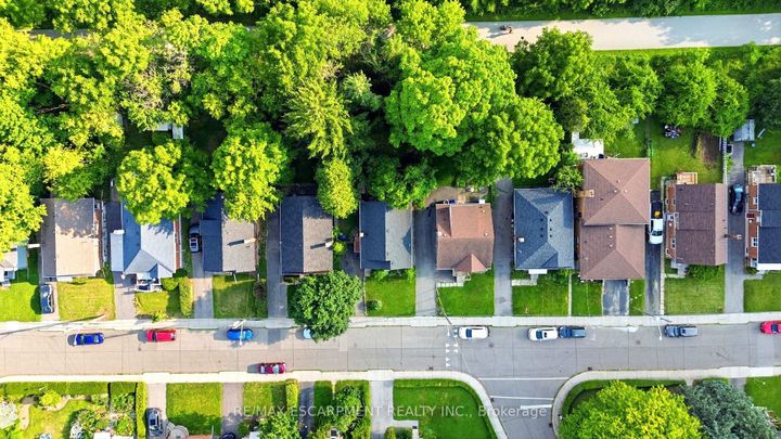 Photo 43 at 61 GLENMOUNT Avenue, Ainslie Wood, Hamilton