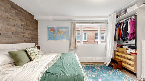 Photo 8 at 209 St Clements Avenue, Eglinton, Toronto