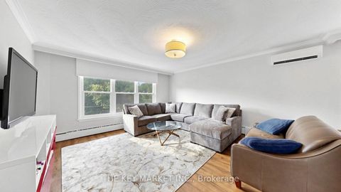 Photo 28 at 209 St Clements Avenue, Eglinton, Toronto