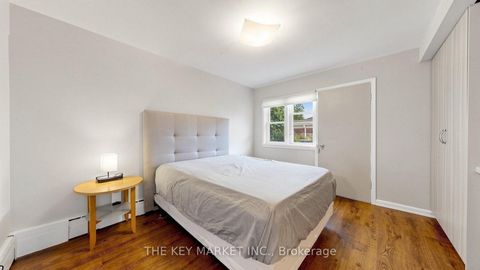 Photo 35 at 209 St Clements Avenue, Eglinton, Toronto