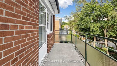 Photo 46 at 209 St Clements Avenue, Eglinton, Toronto