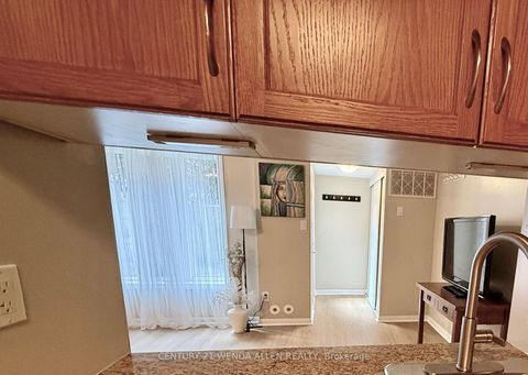 Photo 23 at 1117 - 20 Laidlaw Street, South Parkdale, Toronto