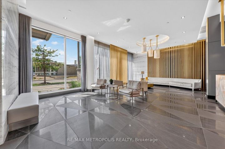 Photo 18 at 619 - 7 Kenaston Gardens, Bayview Village, Toronto