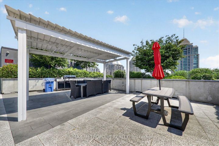 Photo 20 at 619 - 7 Kenaston Gardens, Bayview Village, Toronto