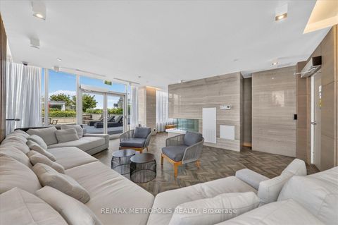 Photo 12 at 619 - 7 Kenaston Gardens, Bayview Village, Toronto